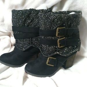 *NOT RATED* Shimmery Black Sweater Boots